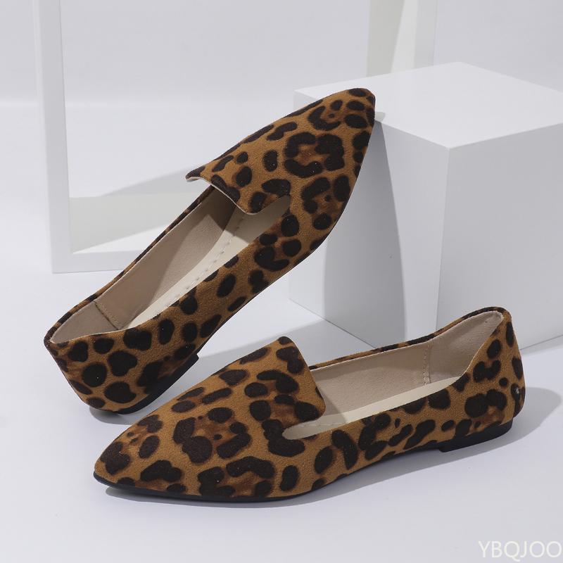 

2025 New leopard print Flats Fashion plus size shallow mouth shoes Suede casual lazy shoes Light comfortable mother s flat Mujer 45 хакі