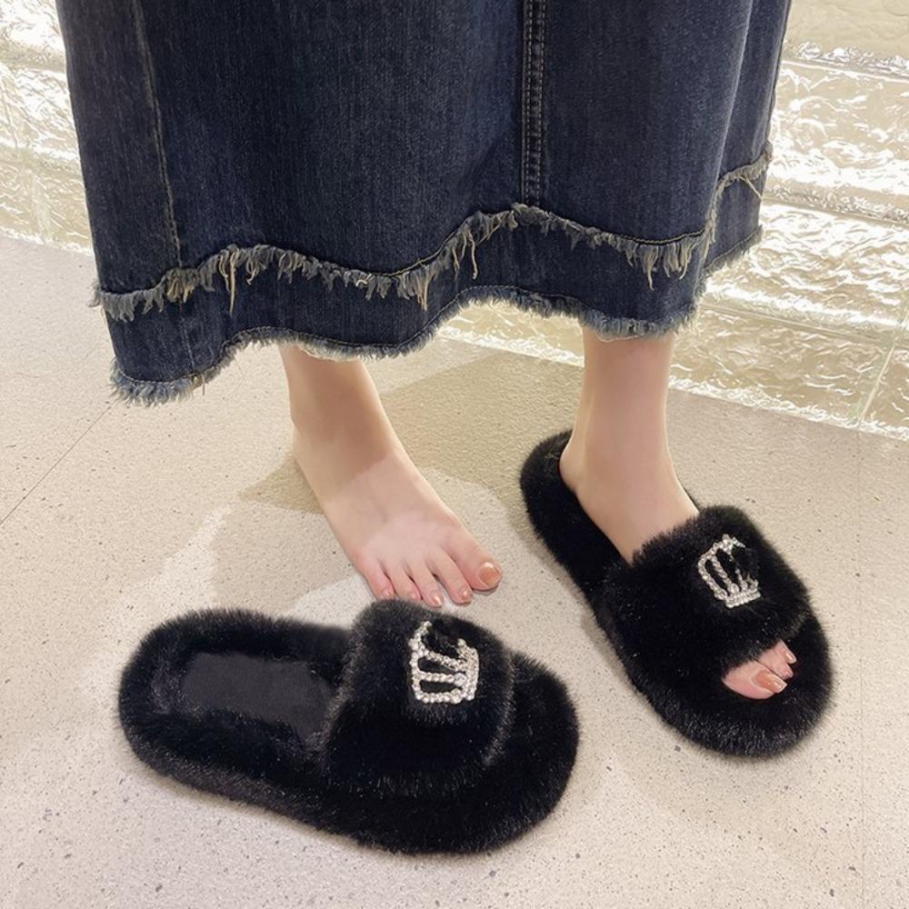 Fashion Winter Fashion Soft Warm New Comfort Flat Fur Slipper Outside Fluffy Slippers Indoor Soft Plush Shoe Women Luxury Slippers