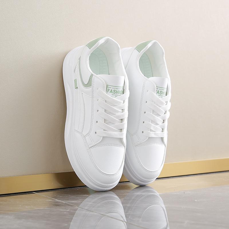 Spring new ins soft-soled student sports and leisure shoes board shoes