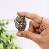 Druza di Pirite Naturale per Ricchezza, Abbondanza e Fiducia (15-20 g) | Pietra Grezza Originale di Pirite per Vastu, Meditazione e Reiki | Cristallo Curativo