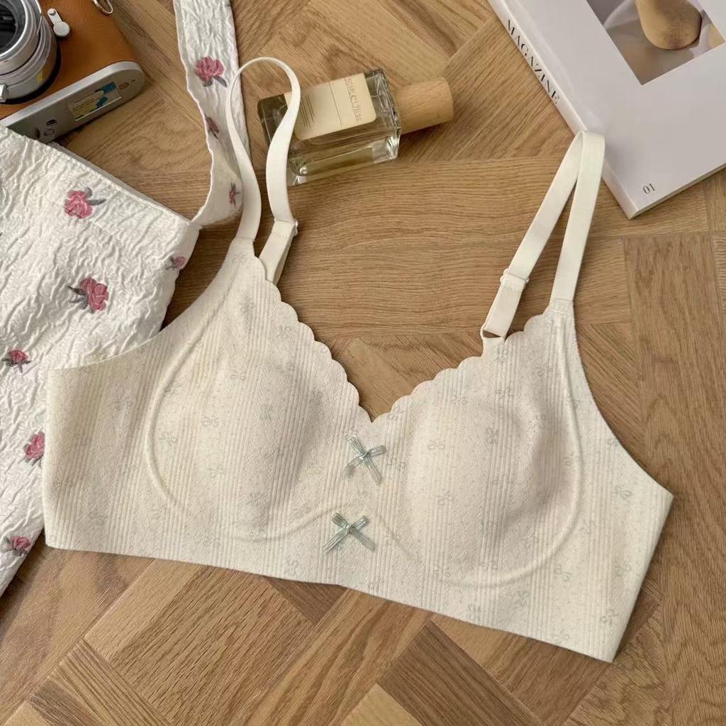 Sweet floral female seamless steel ring collection breast anti-sagging big breasts small thin bra