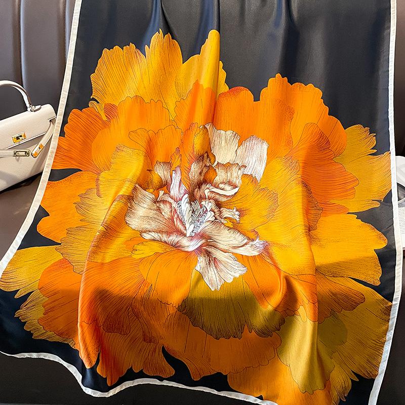 Silk Scarf Women's Print Korean Version Oversized Summer Sunscreen Beach Towel Women's Air Conditioner Shawl Scarf Spring and Autumn Yarn Scarf