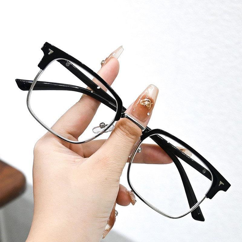 High Definition Myopia Glasses Anti-Blue Flat Glasses Women'S Retro Eyebrow Frame Myopia Glasses, Fashionable Half Frame Myopia Glasses