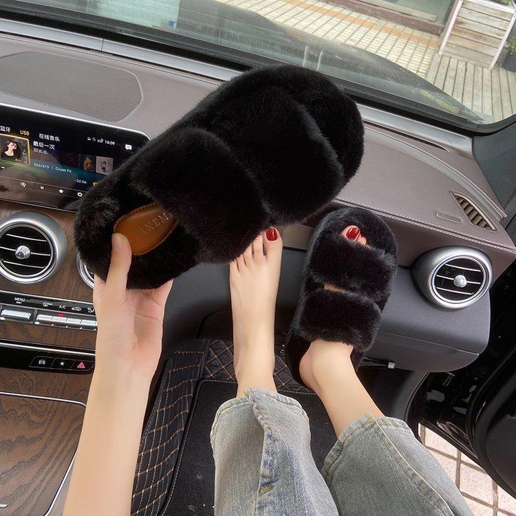 7Cm thick bottom milk tea color evening wind fluffy slippers women's 2025 autumn and winter new outer wear soft bottom cotton slippers outer wear