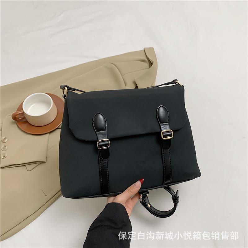 Retro Cross-border Style Pu Leather Mid-sized Bag For Daily Outfits With Unique Stitching Details чёрный