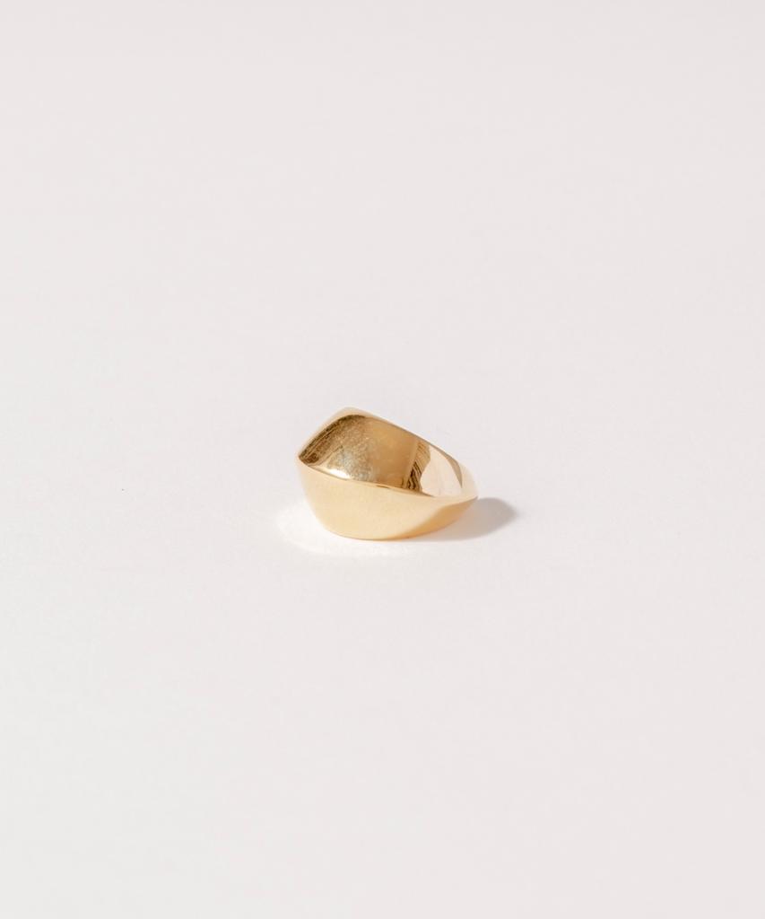 Novice Tokyo Disc Hoop Ear Cuff / Gold