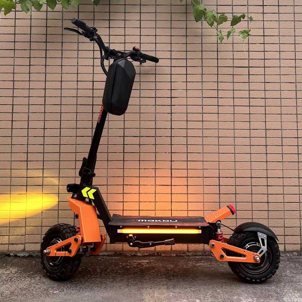 AB X5 6000W 60V 38AH Çift Motorlu Elektrikli Scooter Maksimum Hız 90 km/s Hidrolik fren LCD Ekran Maksimum Menzil 90km Escooter