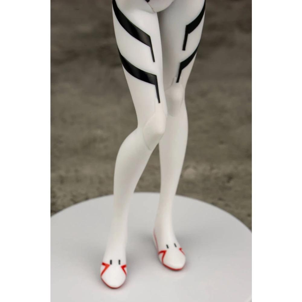 Anime NEON GENESIS EVANGELION Ayanami Rei Theatrical Version White Battle Suit Short Hair Reaching Out Model Toy Action Figure