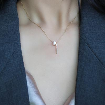 Personalisiertes Design Diamantbesetzte Anhänger Halskette Schlichtes Temperament Leichter Luxus Nische Schlüsselbeinkette