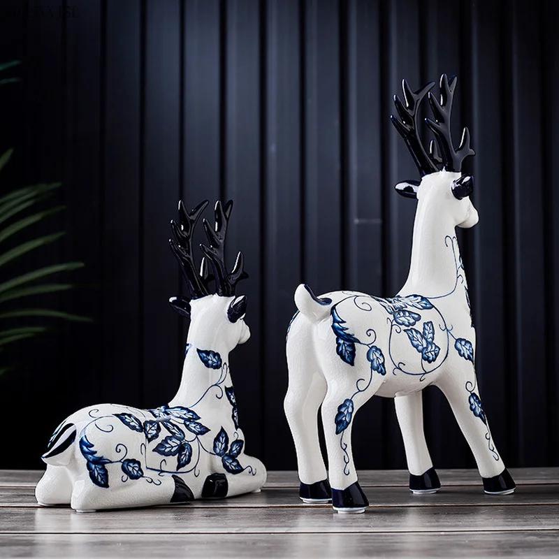 Chinese Style Blue and White Porcelain Animal Sculpture Decoration Ceramic Handicraft Ceramic Ornaments Home Decoration