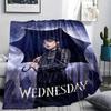 1 Stück Wednesday-Print Flanelldecke, Hohe Qualität, Bequem für alle Jahreszeiten, Heimdekoration, Wärme und Komfort, Perfekt für Weihnachtsgeschenke