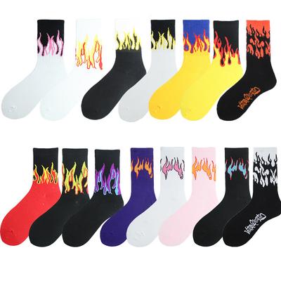 1 Paar Damen Mode Hip Hop Hit Farbe On Fire Crew Socken Rote Flamme Blaze Kraft Fackel Heiß Wärme Straße Skateboard Socken