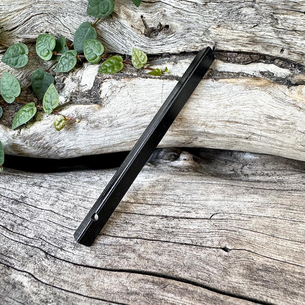 Triangular Magnesium Flint Rod with Scraper - Outdoor Wilderness Fire Starter Stick
