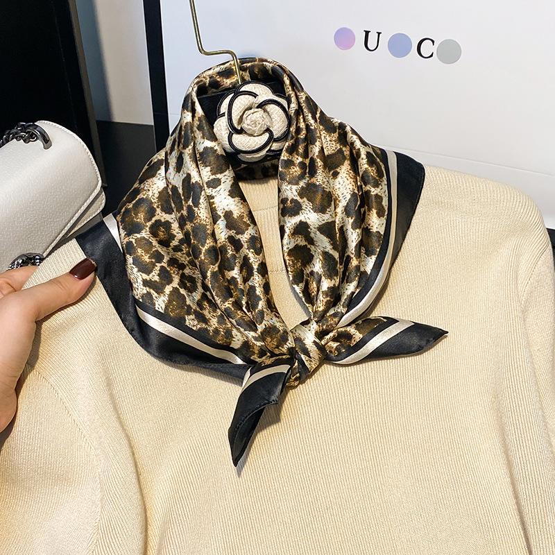 100% Natural Real Silk Scarf Women Luxury High Quality Square Fashion Hair Neckerchief Lady Shawl Wraps Hijab Bandana Scarves