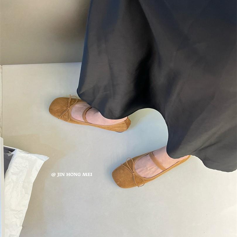 Square head single shoes women's flat bottom retro word with light mouth wide fat feet soft sole bow ballet shoes soft sole