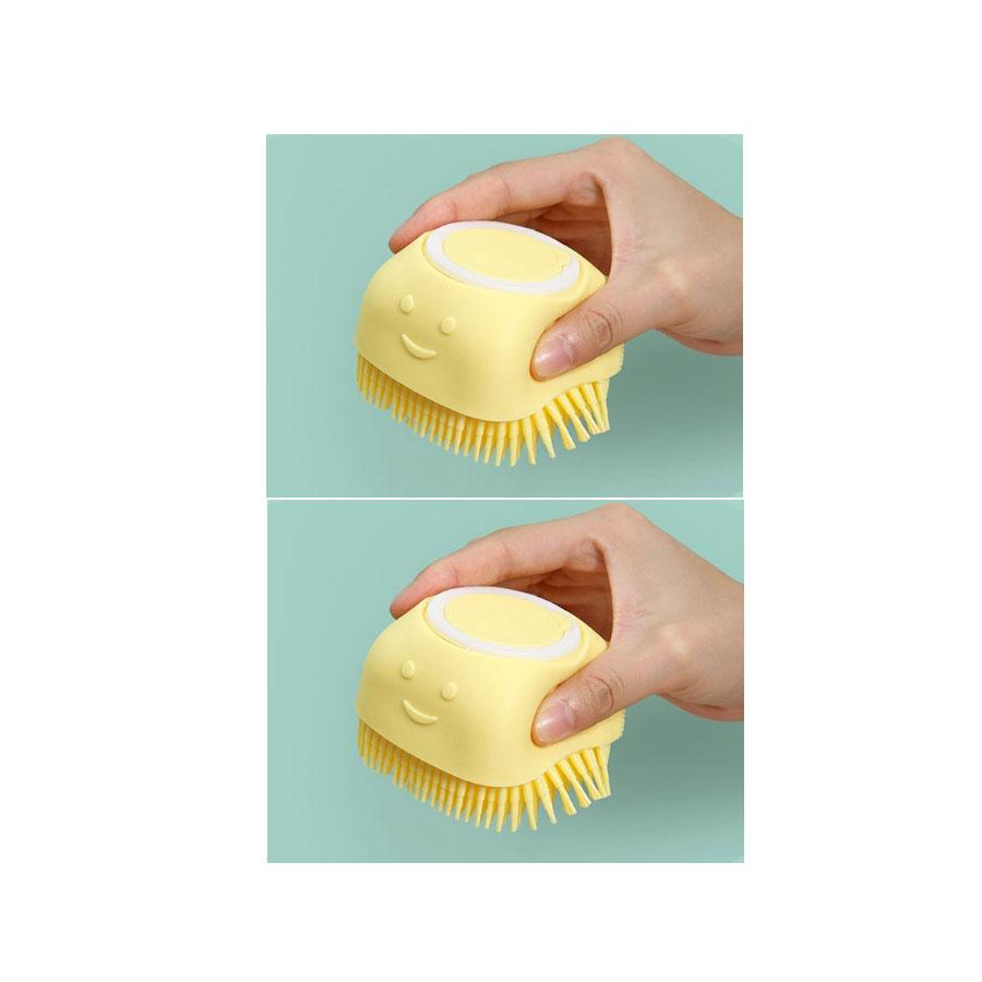 

Массажная щетка для купания домашних животных с дозатором мыла и шампуня, мягкие силиконовые щетинки для купания длинношерстных и короткошерстных кошек