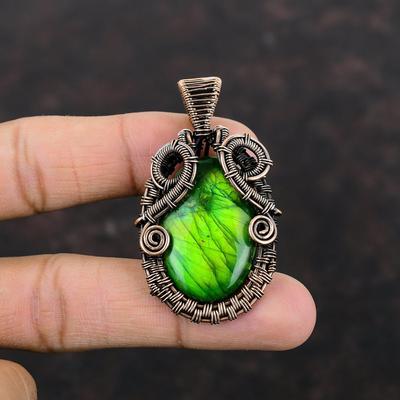 Green Fire Labradorite Pendant Copper Wire Wrapped Gemstone Pendant Wonderful Copper Jewelry Ethnic Style Pendant Handmade Jewelry For Gift