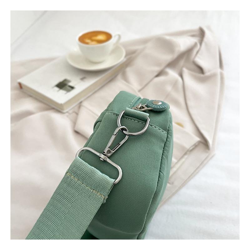 Oxford Fabric Shoulder Crossbody Bag Women New Korean Lightweight Backpack Large Capacity Travel Water-Resistant Women Bag