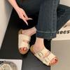Fashion flat-bottomed slippers women's outer wear 2025 summer new versatile belt buckle casual beach one-word cool slippers