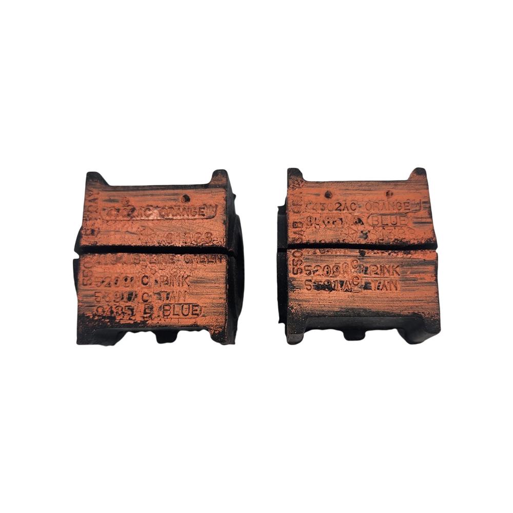 2Pcs 52124302AC Car Rear Sway Bar Bushings For JEEP LIBERTY 2007.07 - 2012.08