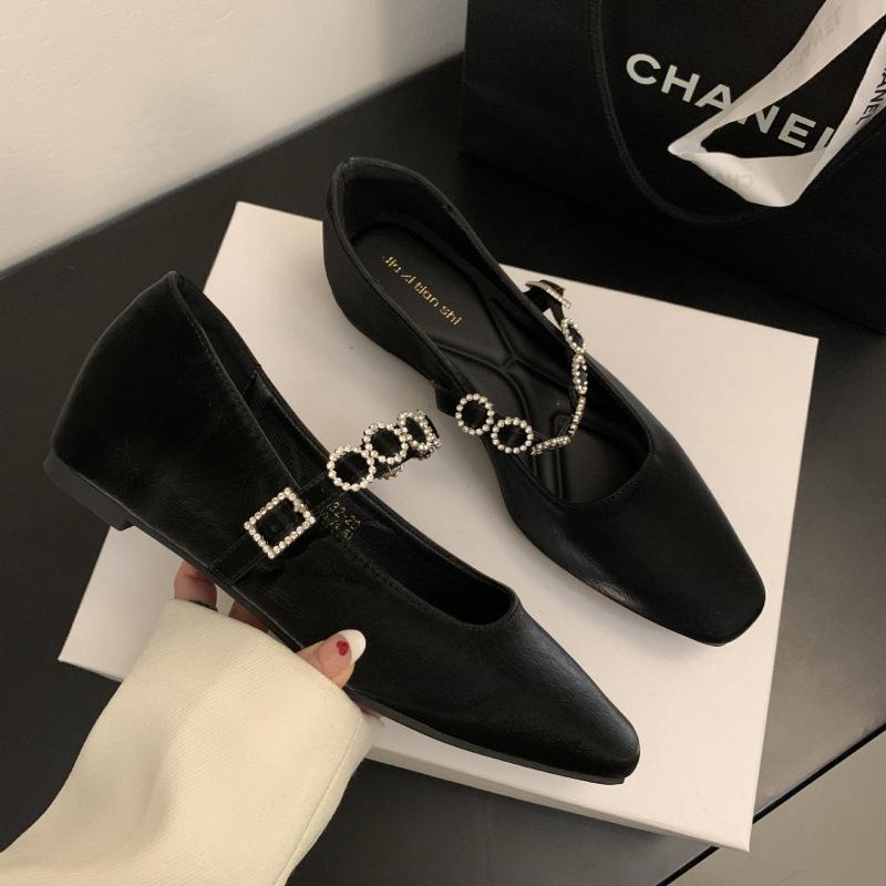 Fairy Rhinestone Buckle with Low Heel Temperament Single Shoes 2025 Spring and Autumn French New Small Square Head Evening Shoes