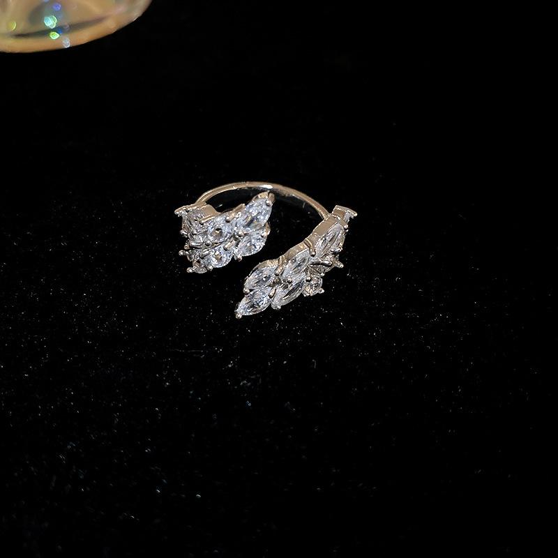 Retro Silver Bow Love Flower Pearl Open Ring Simple Index Finger Ring Versatile Jewelry Women