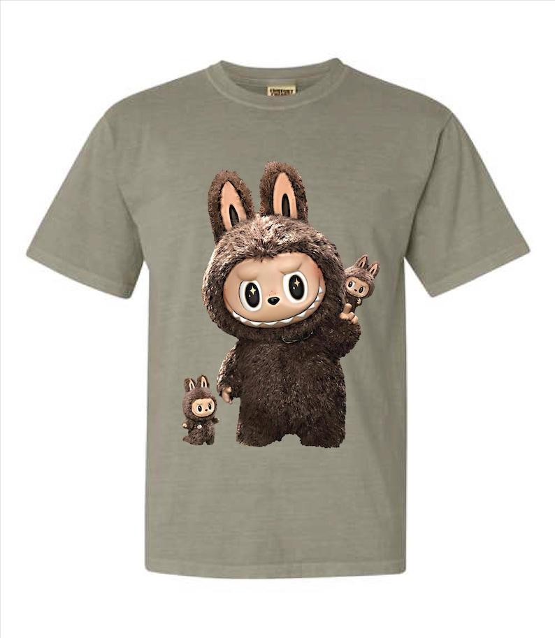 Labubu Monster Pop Mart Comfort Color Tee Women Funny Cartoon T Shirt Y2K 90S Harajuku Graphic Ulzzang T-Shirt 90S Print Tshirt Unisex