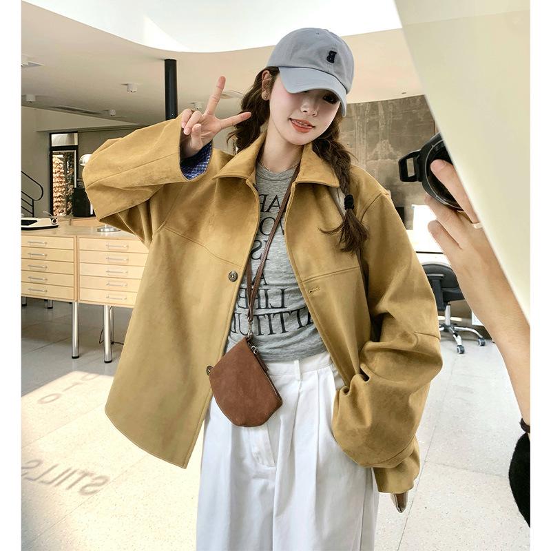 2025 New Korean Suede Lapel Jacket: Chic, Timeless, Age-Defying Style.