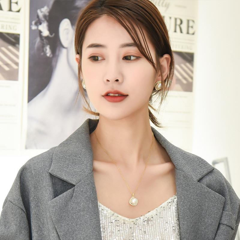 Trendy Surrounding Pearl Necklace With Matching Earrings Perfect Gift For Mothers