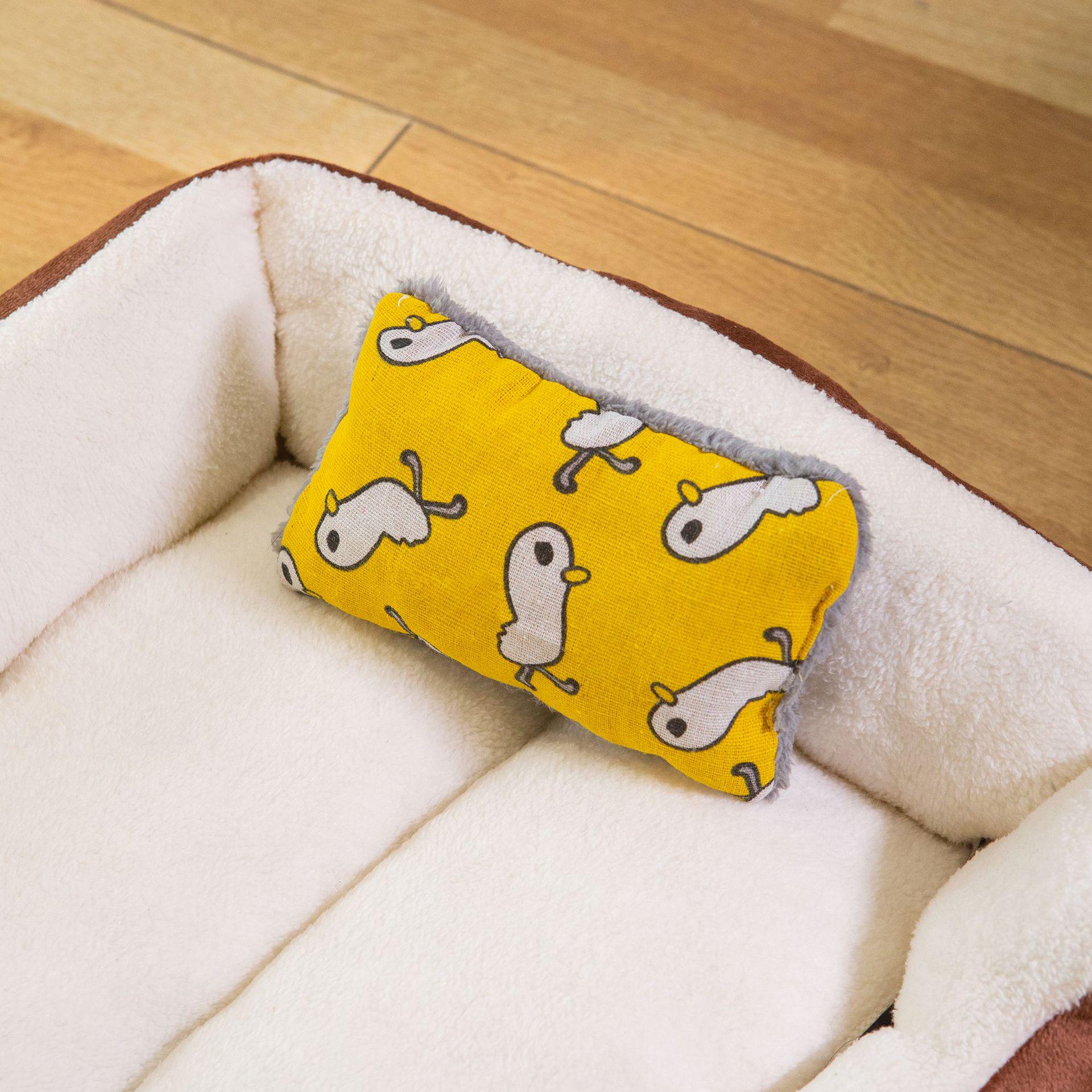

Rectangular Thickened Pet Bed for Large Dogs & Cats 80*60cm (up to 45 lbs)
