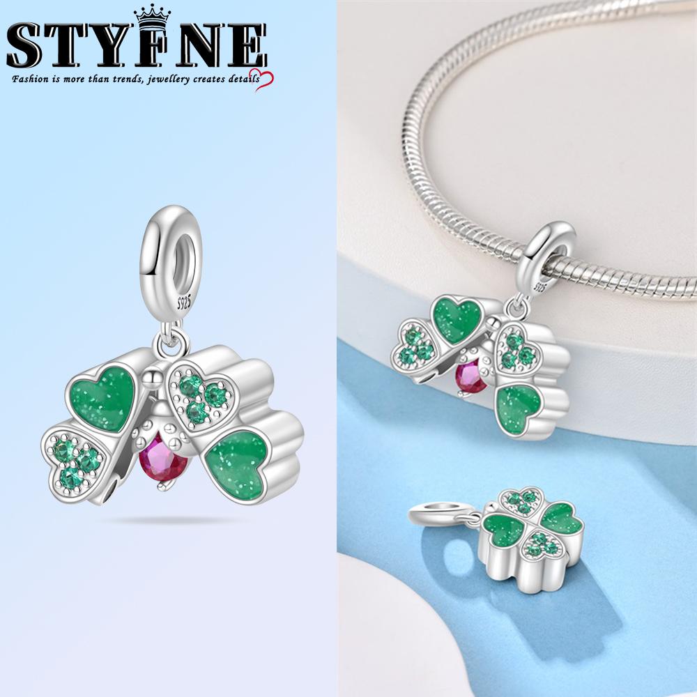 Charme Papillon Bleu Violet Cuivre Perles Trèfle à Quatre Feuilles Convient Pour Diy Fête d'Anniversaire Cadeau Bijoux Bracelet Accessoires