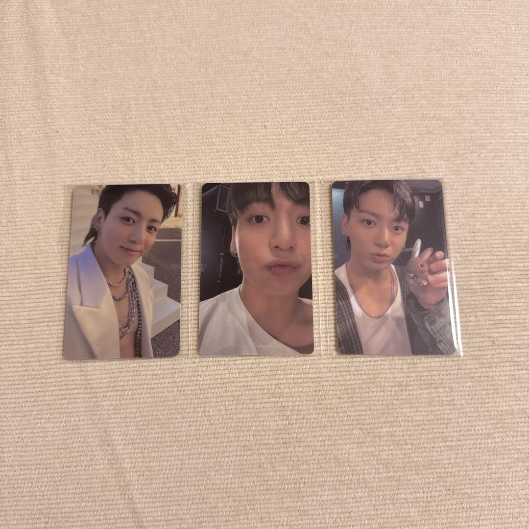 

[USED] BTS Jungkook GOLDEN Lucky Doll Trading Card Weverse
