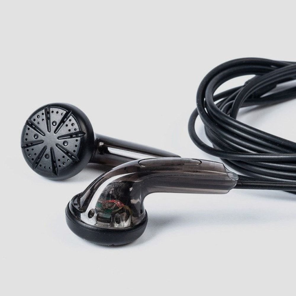 Wired Earphone Wired Flat Earbuds Heavy Bass Headphone Portable Wired Headset  Listening Music