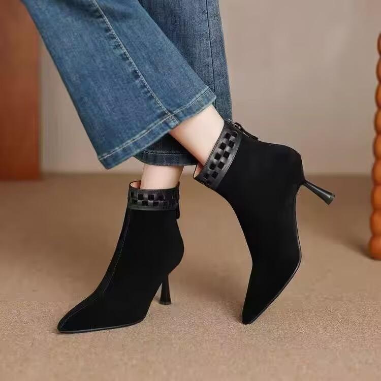 Fashion Skinny ankle boots for women, retro matte leather, simple and elegant ankle boots, new autumn and winter pointed-toe high heels
