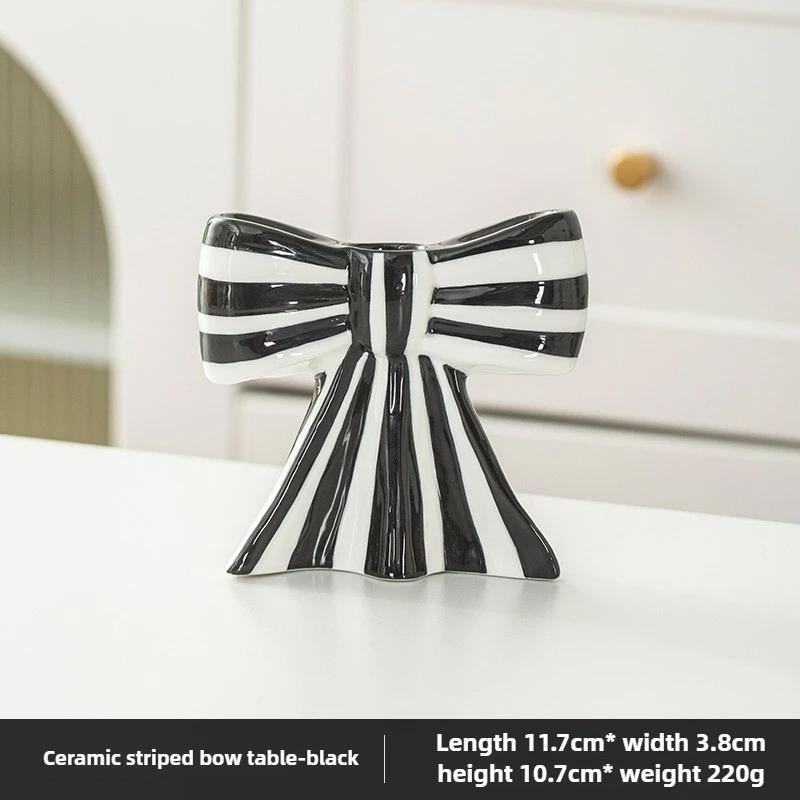 

Colored bow candlestick French romantic wedding ceramic candlestick decoration candlelight dinner atmosphere decoration чорний