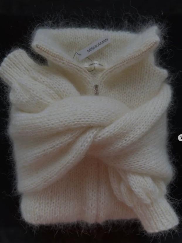 2026 Autumn/Winter Women's White High Neck Zipper Knit Sweater - Loose Fit Solid Color Pullover