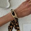 Stippenlint omwikkeld Metaal Breed Armband Luipaardprint Zijden Sjaal Armband Manchet Armband Dames