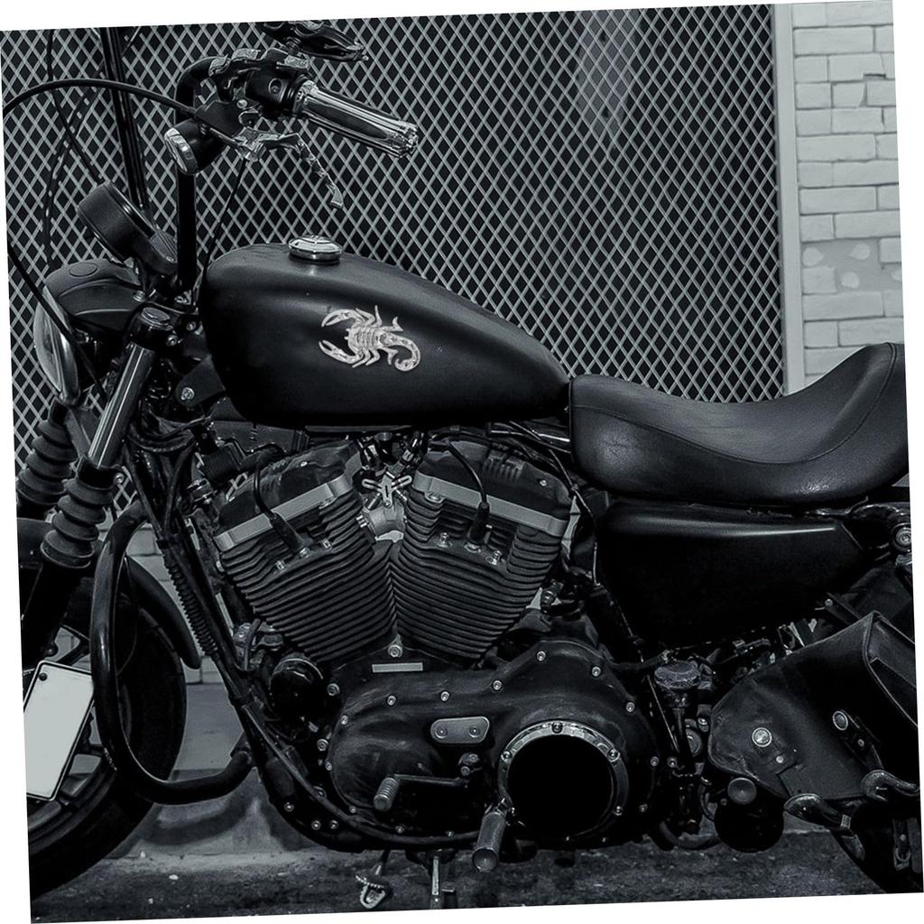 BRIGHTFUFU 2 PCS Scorpion Metal Car Sticker Durable Sublimated Car Window Decor Hide Scratch