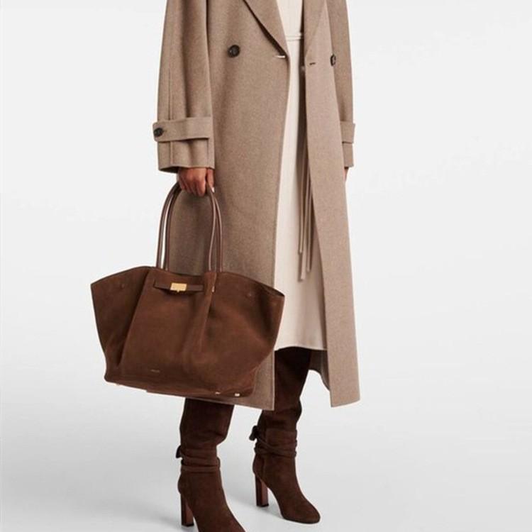 Nuova Borsa Tote Opaca Autunno Inverno con Sensazione di Alta Gamma, Stile Pendolarismo Retrò, Monospalla, A Mano, Sottobraccio