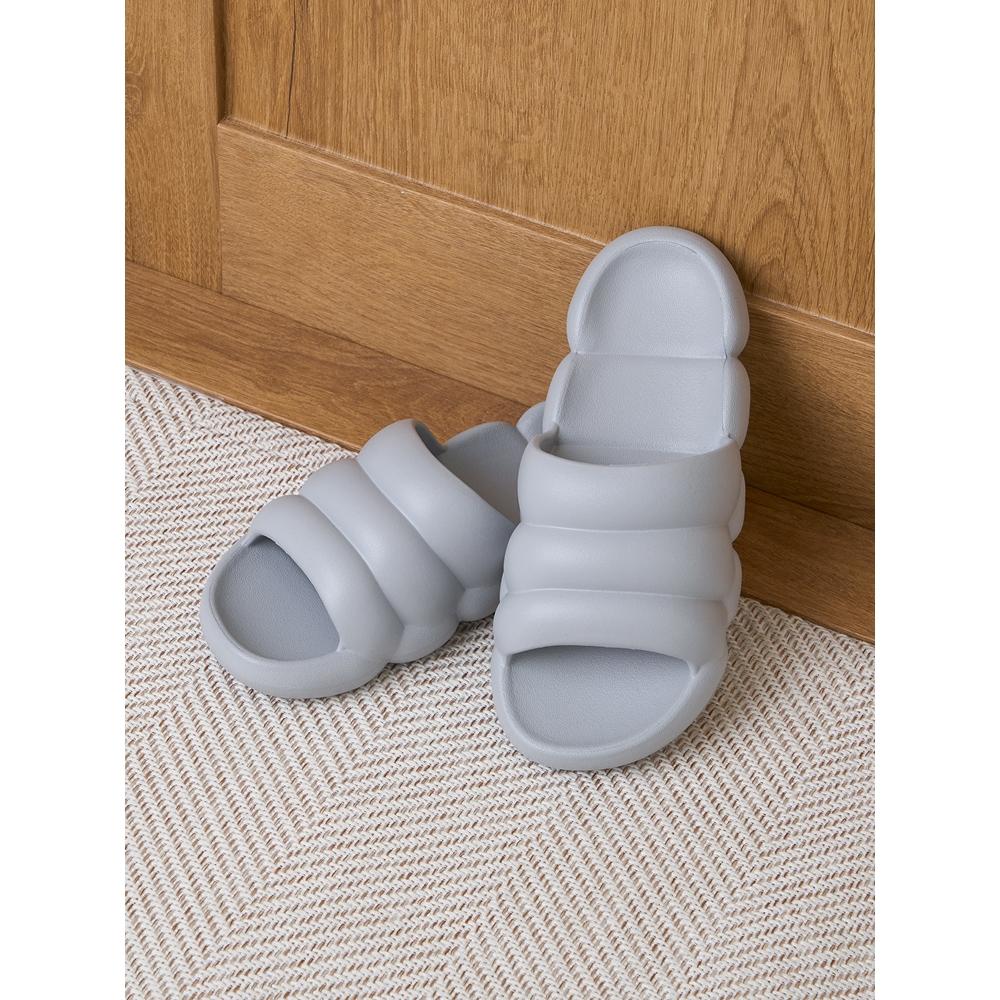 Daiso Cloud Shaped Slippers 260 To 280 Mm