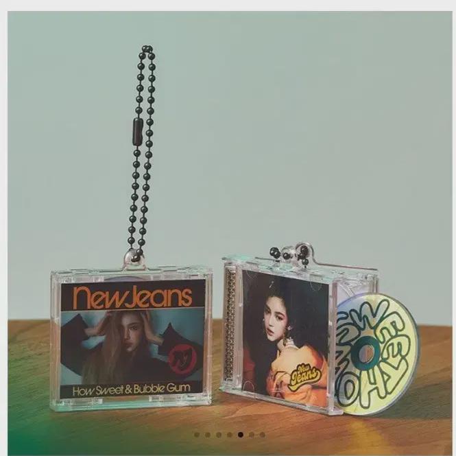 

Newjeans Mini Cd Case Keyring Daniel