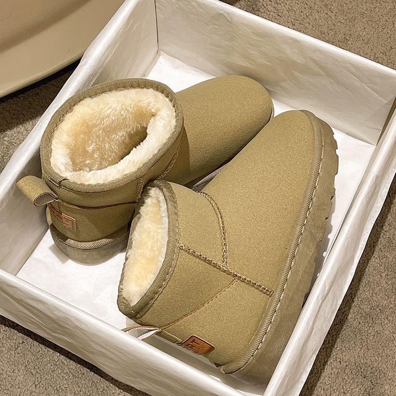 Snow boots women's outer wear 2025 winter new warm and lightweight short boots thickened muffin cotton shoes non-slip fluffy shoes