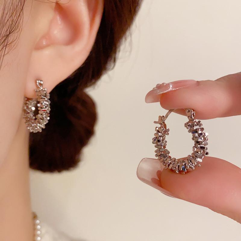 New Statement Shiny Rhinestone Earrings Classic Geometric Round Hoop Earrings Fashion Circle Jewelry Women Accessories