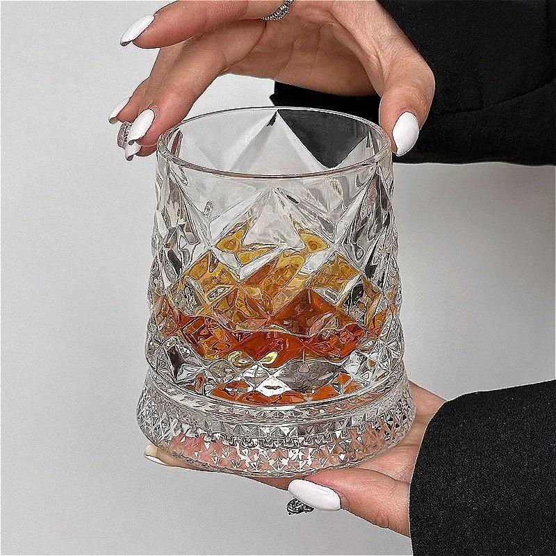 260ml Creative Rotating Whiskey Glass Foreign Wine Cup Exquisite Tumbler Cup with Base Party Cocktail Glass Wine Glass Bar Tools
