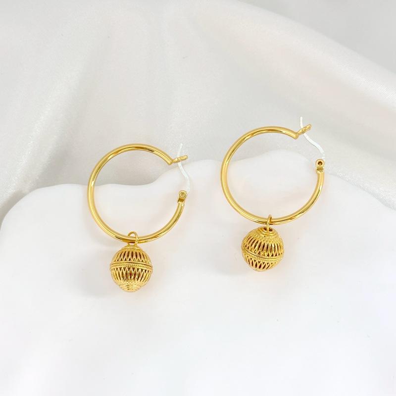 Manufacturer S Supply, Jindian Design Earrings, Three-Dimensional Small Lantern Shape, Retro Hollow Earrings, Earrings Are In Stock.