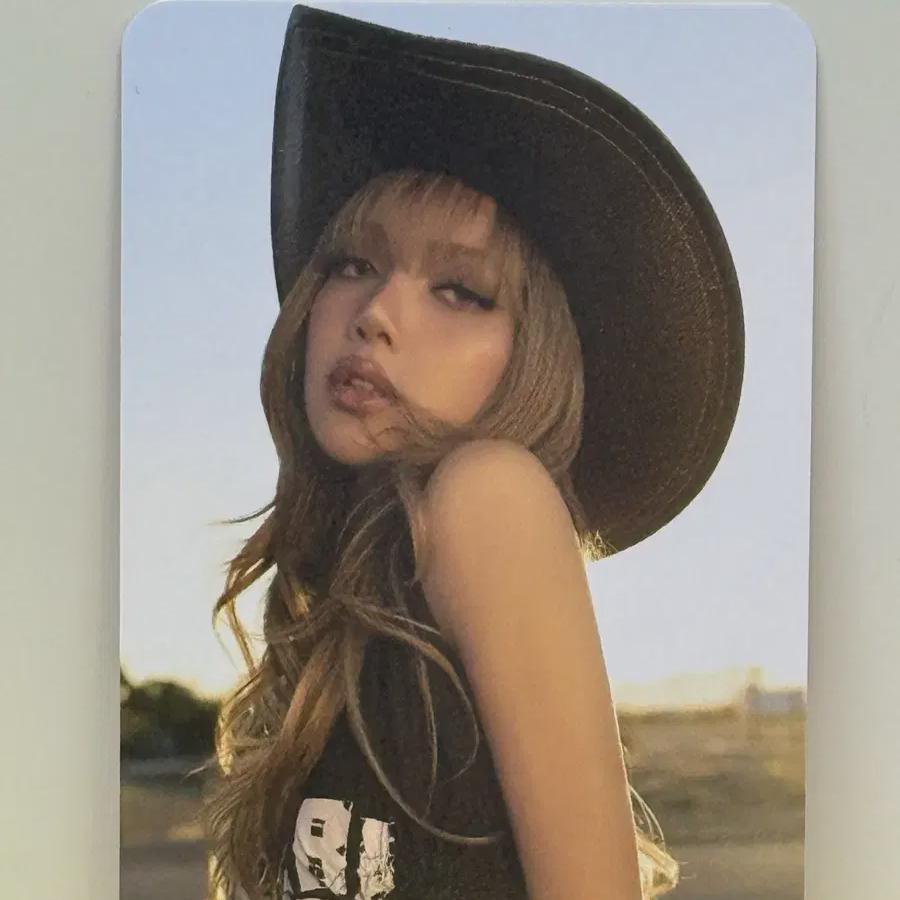 

Blackpink Лиса Фотокарточка Фанклуб Weverse