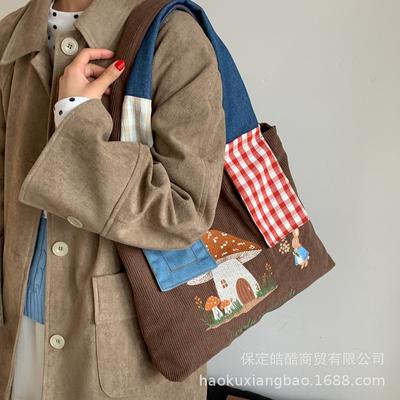 Cute Cartoon Tote Bag Women's New Embroidered Armpit Bag 2025 Autumn and Winter Versatile Fashion Large Capacity Shoulder Bag