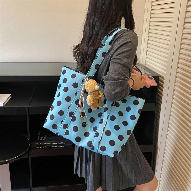 Large-capacity Bag - Stylish and Relaxed Hand-held Shopping Bag - Trendy Single-shoulder Tote Bag