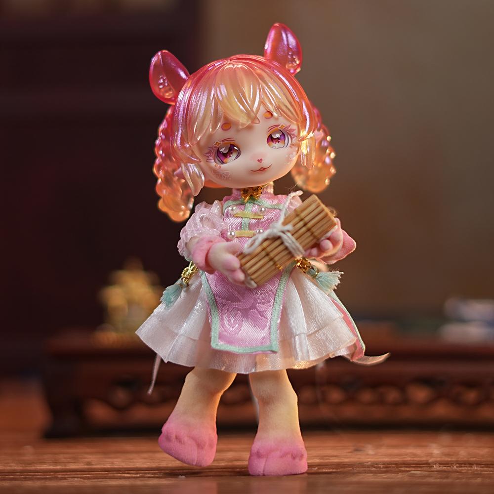 DBS MAYTREE 14cm Panenka Starověké Zvíře Série Jarní Les Panenka OB11 Série BJD Zvířecí Styl Kawaii Hračka Překvapení Slepá Krabička