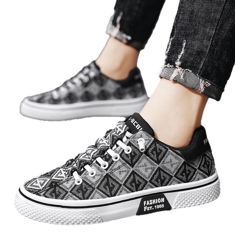 Men's Shoes Summer Breathable One-pedal Versatile Casual Board Shoes Niche Original Sports Canvas Shoes